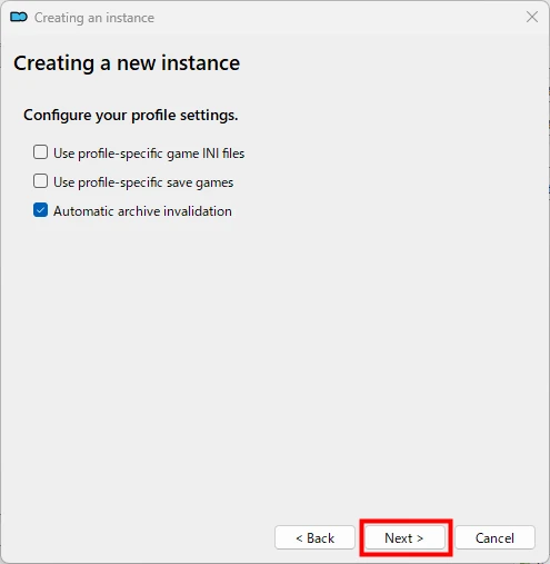 Mod Organizer 2のインスタンス作成ウィザード画面。プロファイル設定の項目で「Automatic archive invalidation」にチェックが入っており、下部の「Next」ボタンが赤枠で囲まれている様子。