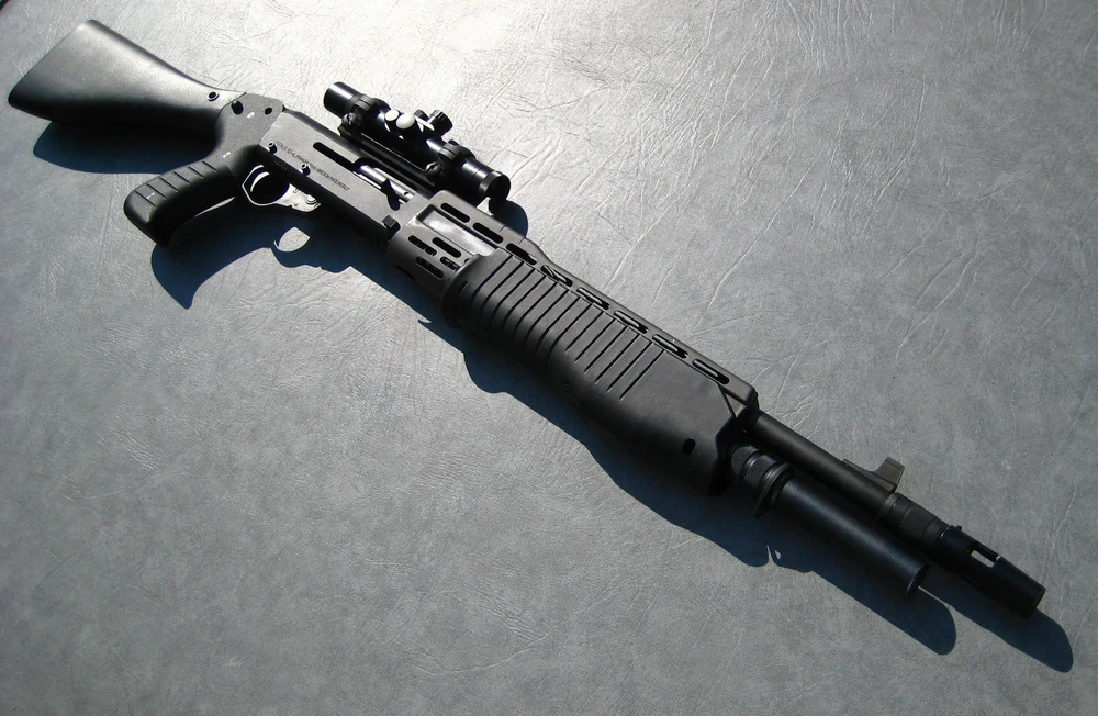 実銃Franchi SPAS-12の写真